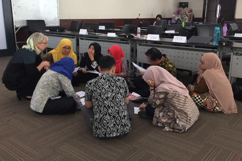 Indonesia discussion circle